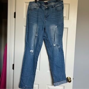Studio Park x Amy Stran Distressed Boyfriend Jeans 16T FINAL SALE ENDS THIS WKND